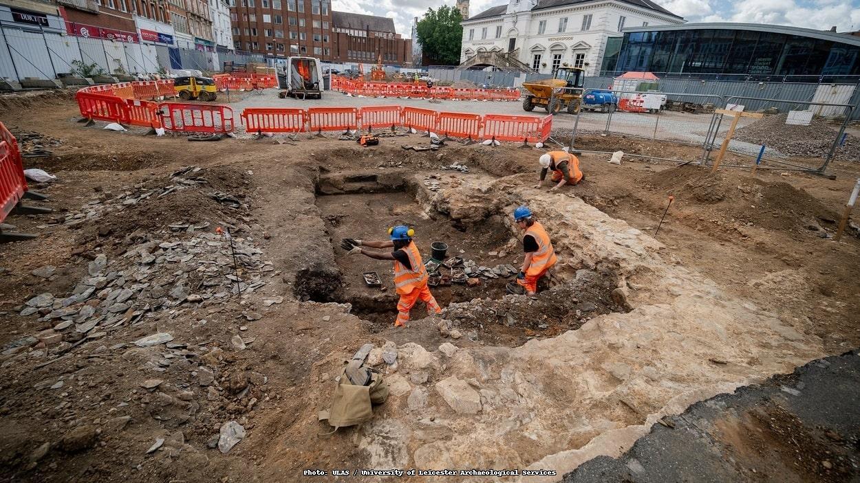 Excavations beneath Leicester Market – Uncovered Layers of Roman and Medieval Structures.