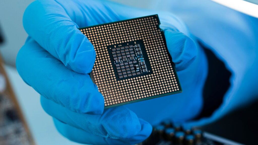 Silicon replacement breakthrough emerges. MIT delivers.