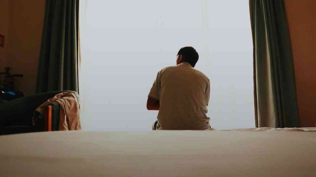 The image captures a person in a moment of stillness and inward reflection, when pain and suffering cease to be merely physical sensations and begin to take on an existential meaning. It offers a visual response to the question of why we feel pain, and whether the meaning of human suffering is inseparable from our existence.