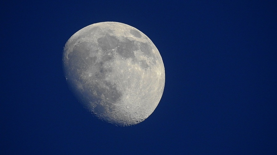 zjawiska astronomiczne, zdjęcie księżyca