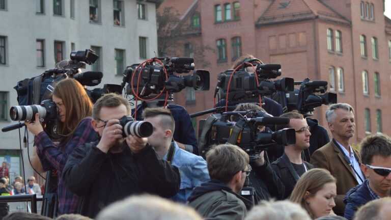 Przecieki w polityce mają moc