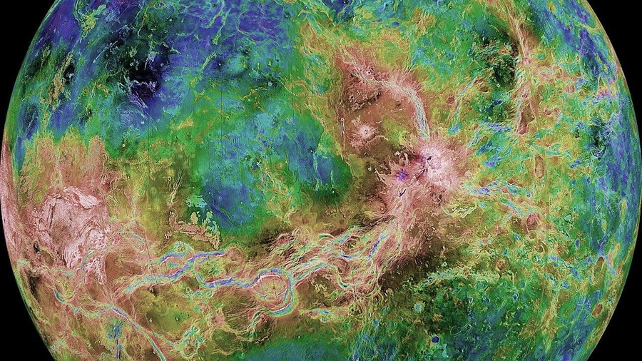 Wulkan na wenus, Fot. NASA/JPL-Caltech/USGS, zdjęcie wenus wykonane przez sondę Magellan