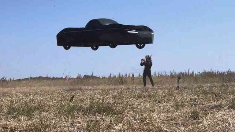 Samochód, który lata: Model A unosi się nad ziemią. Fot. Alef Aeronautics / materiały prasowe
