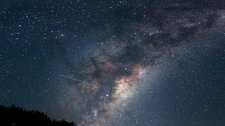 Deszcz meterów Orionidy. Fot. Oscar Sánchez/Pexels