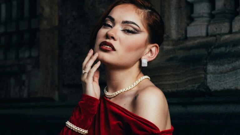 status społeczny emocje Fot. 8pCarlos Morocho / Pexels Badacze z Duke University dowiedli, że status społeczny wpływa na emocje, jakie dostrzegamy u innych.