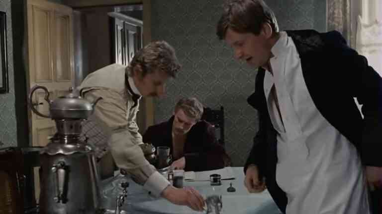 Kadr z filmu „Ziemia obiecana” Andrzeja Wajdy, klasyka polskiego kina PRL ukazująca bezwzględny świat XIX-wiecznego kapitalizmu i przemysłowej Łodzi