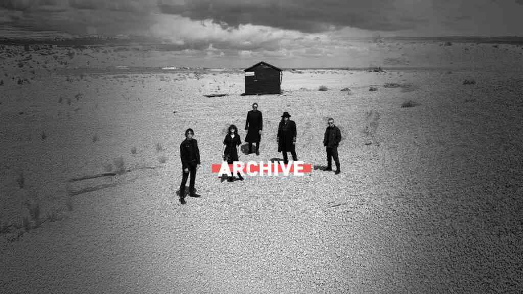 Zespół Archive na zdjęciu promocyjnym – brytyjski zespół Archive, koncert Polska 2026