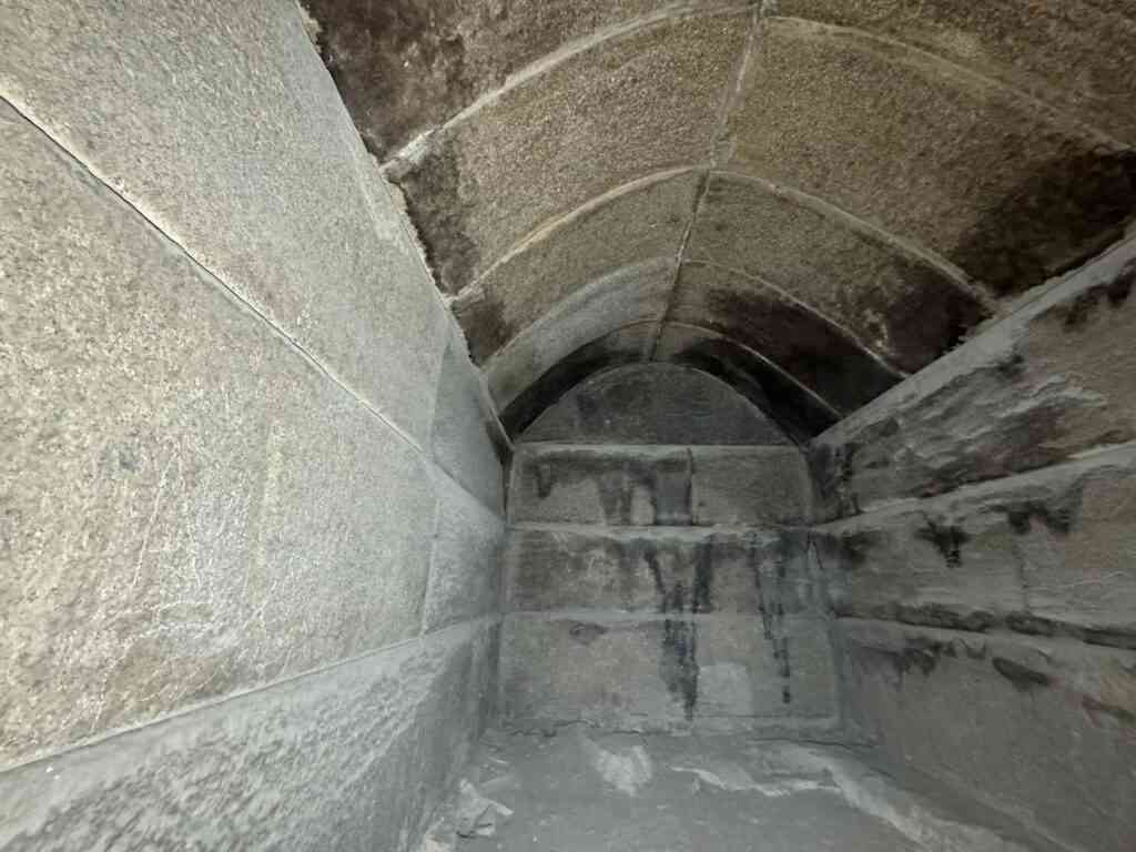 Komora-grobowa-mastaby-faraona-Szepseskafa