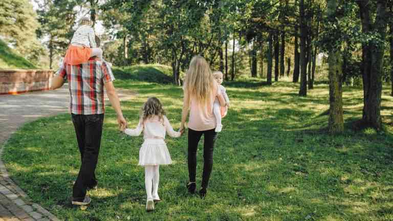 Po co ludzie chcą mieć dzieci? Demograficzne statystyki nie odpowiadają na to pytanie