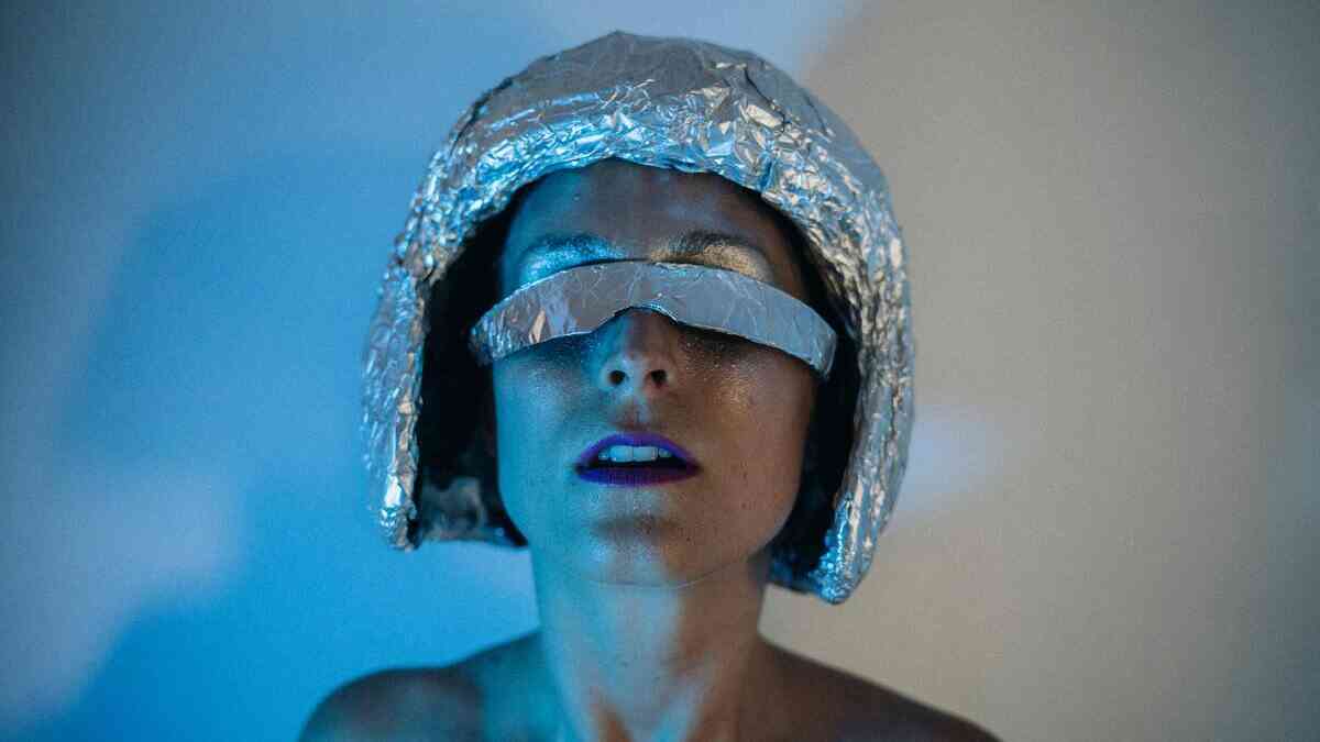 Neuronauka a humanizm. Czy odkrycia neuronauki zmieniają człowieka?