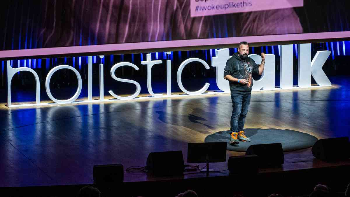 konferencja idei Holistic Talk